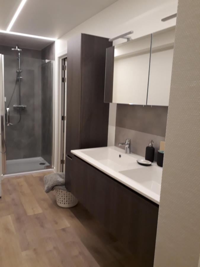 Vakantiewoning Bc Bed En Comfort Villa Bilzen Bagian luar foto